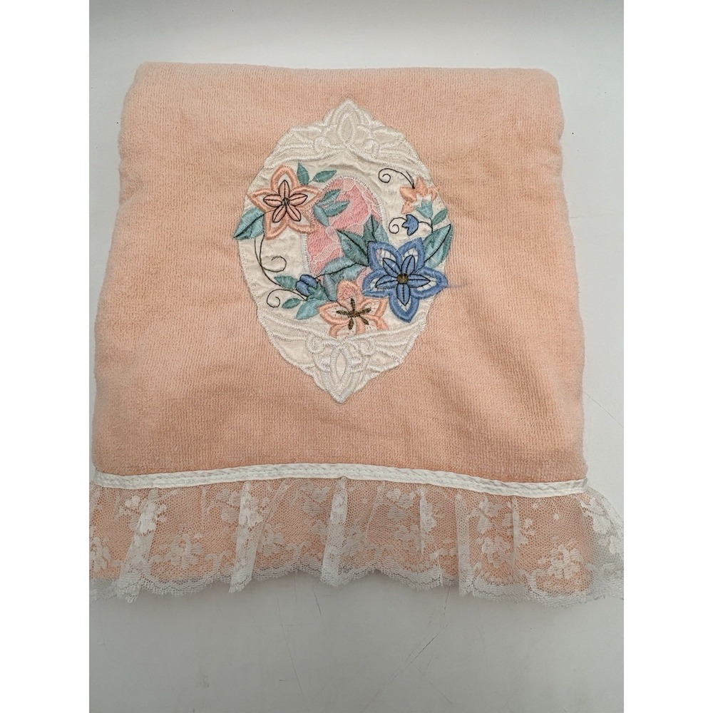 Vintage Pink‎ Bath Towel Lace Trim Floral Embroidered Cottage Granny USA 23x44
